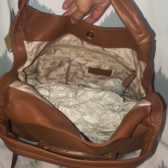 Michael Kors Austin Bag (Brand New) - Picture 4 of 5